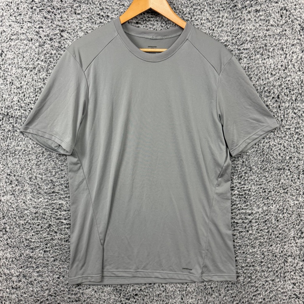 Patagonia Capilene Shirt Mens Large Gray Silkweight Performance Tee Base Layer
